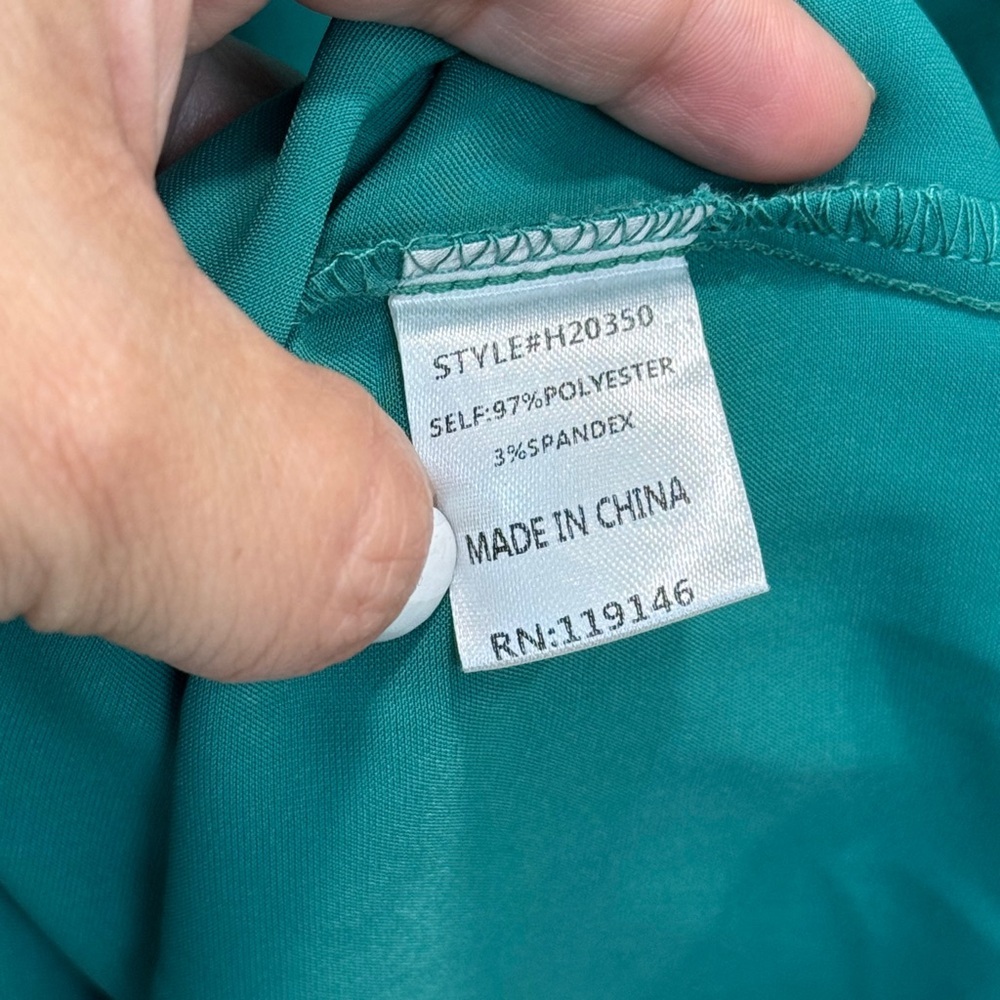 NWOT JODIFL Green Long Sleeve Relaxed Blouse with Mandarin Collar - Picture 3 of 5